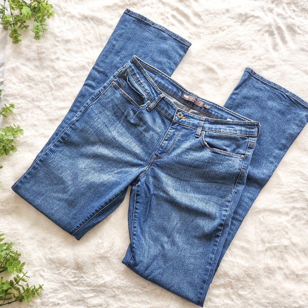 LEVI'S DEMI CURVE MID RISE BOOT 12 31 MEDIUM WASH JEANS DENIM PANTS BOTTOMS LEVI